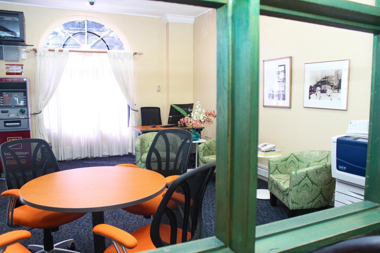 The Knutsford Court Hotel Kingston Luaran gambar